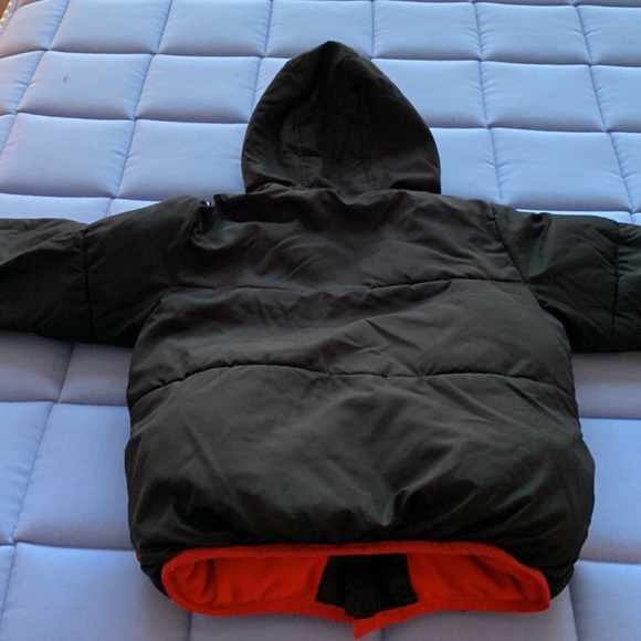 Nice boys black hooded winter jacket with red fleece lining - pre-loved - Picture 2 of 4